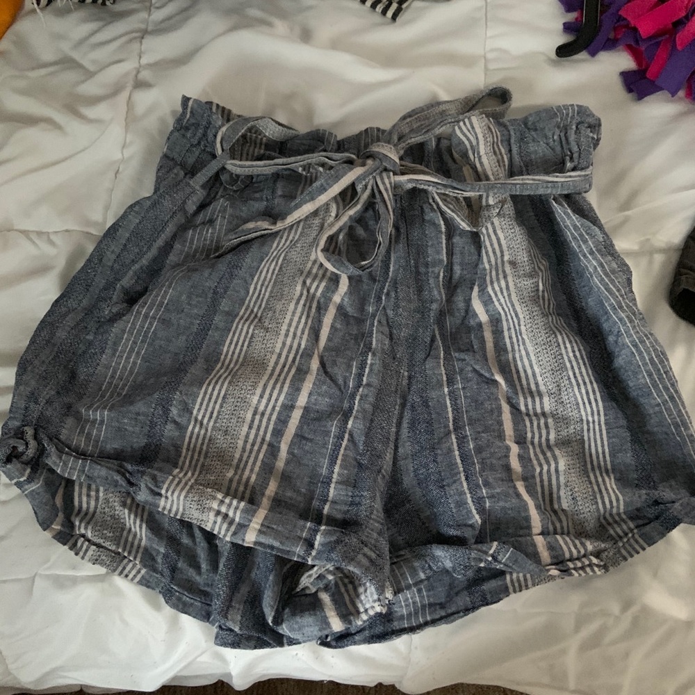 High waisted Express Paper Bag Shorts